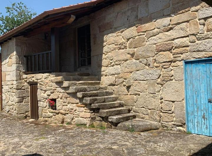 Habitaciones Con Bano Individual En Casa De Campo. Piscina. Amoeiro المظهر الخارجي الصورة